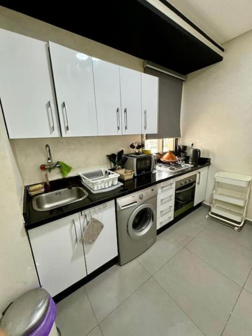 Apartamento Stylish 2 Bedroom, In The Heart Of *